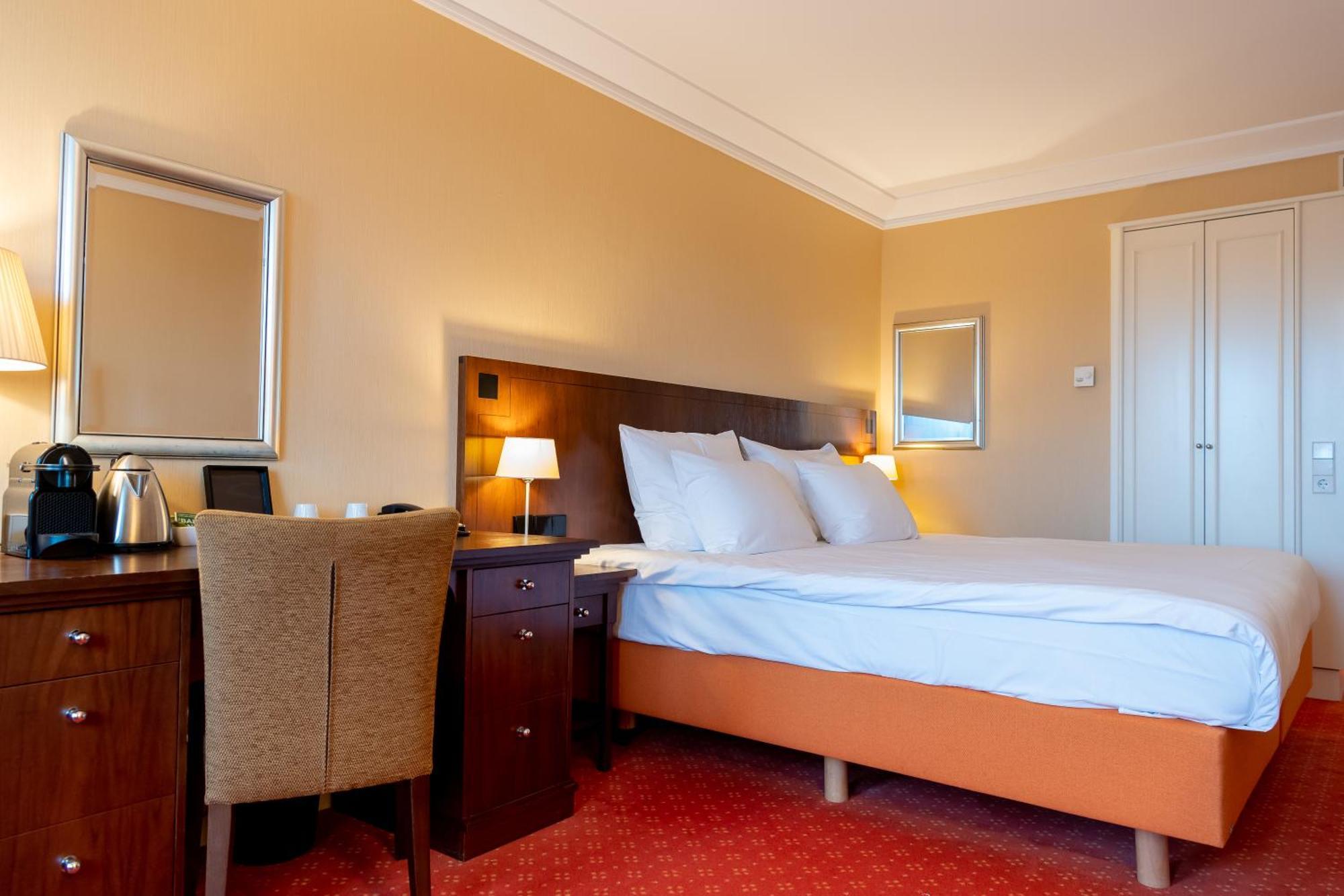 Van Der Valk Palace Hotel נורדוויק מראה חיצוני תמונה